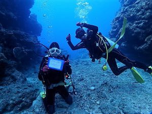 沖縄ダイビングライセンス講習水納島