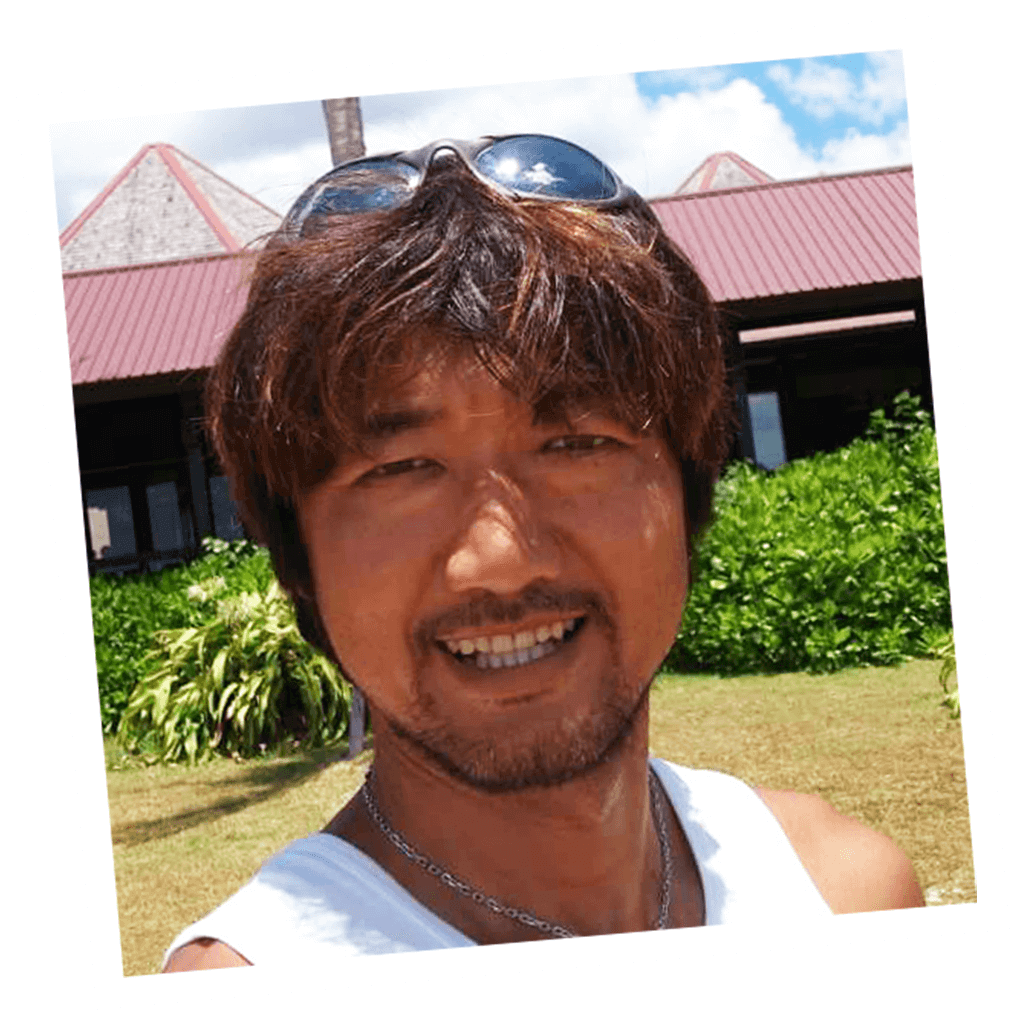 井上 康史